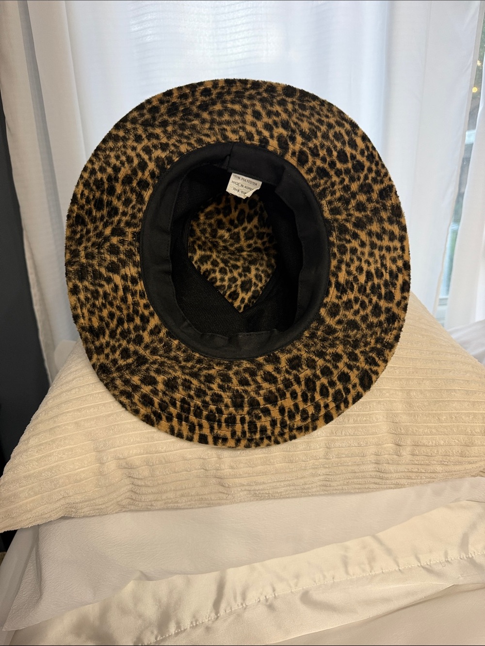 Leopard Hat - Picture 2 of 2